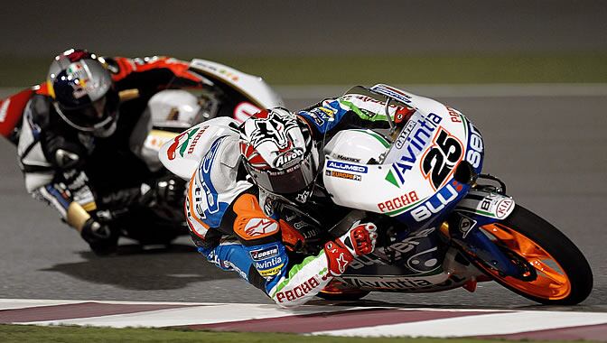 Maverick Vinales, durante los entrenamientos libres en el circuito internacional de Losail