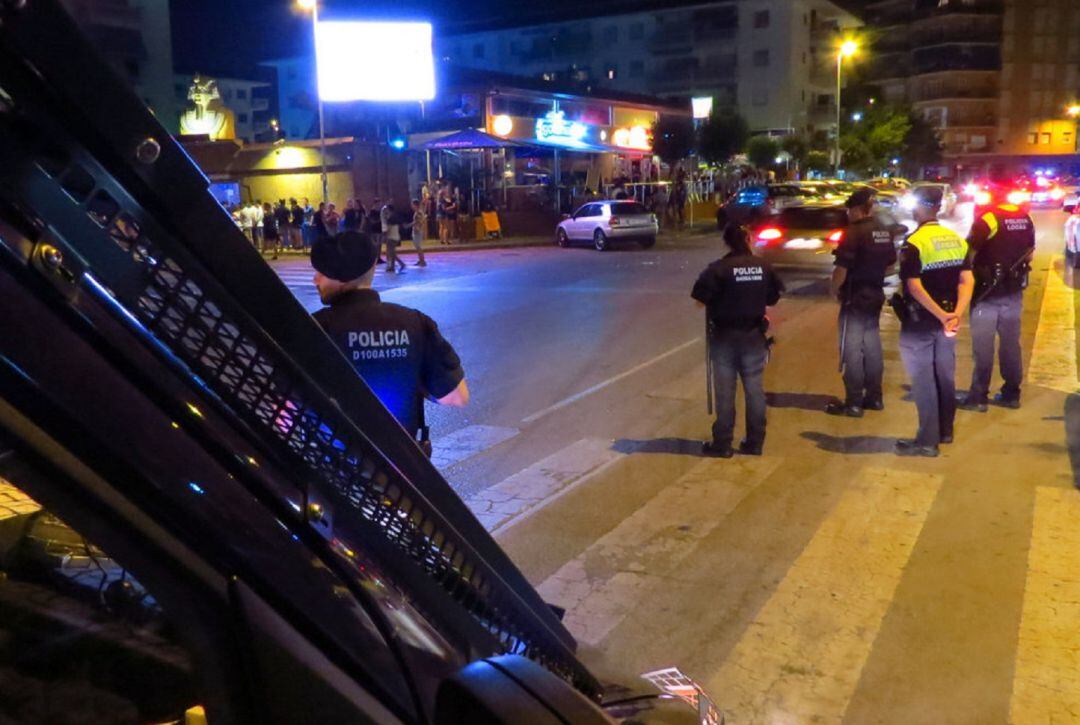 Un dispostiu de seguretat a la sortida d'Arena