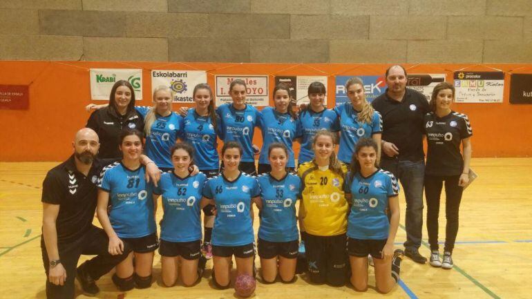 Plantilla del equipo juvenil femenino del club Errotabarri de Ermua