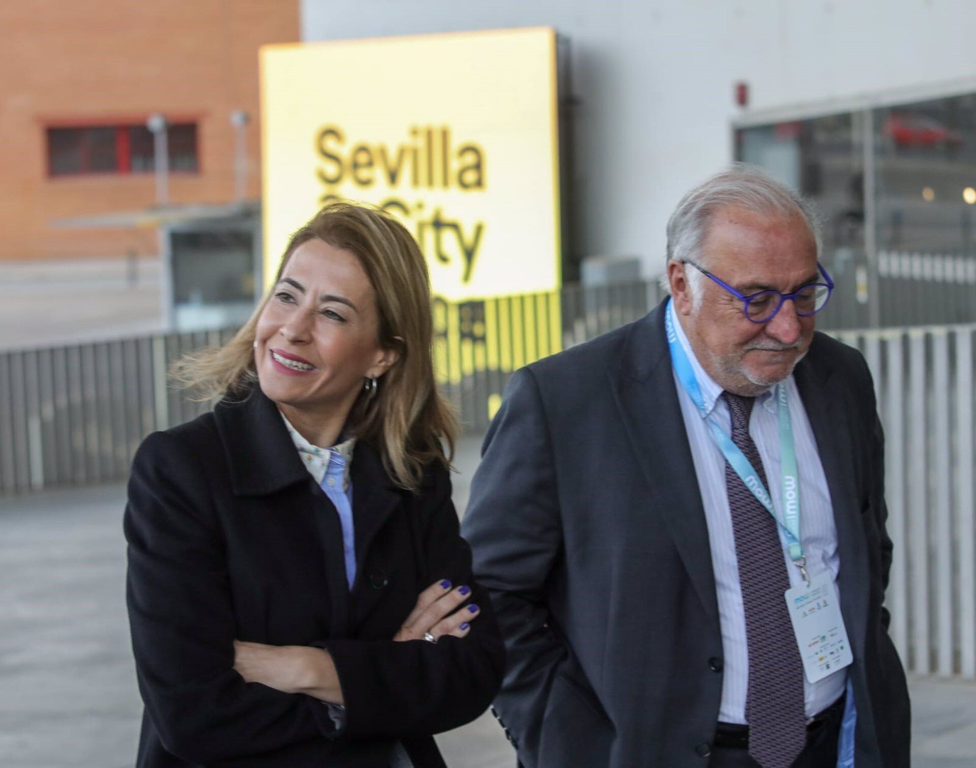 La ministra de Transportes, Movilidad y Agenda Urbana, Raquel Sánchez, en el MOW Fórum Andalucía en Fibes, en Sevilla/María José López