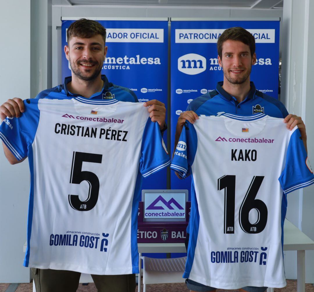 Cristian Pérez y Kako durante sus presentaciones con el Atlético Baleares.