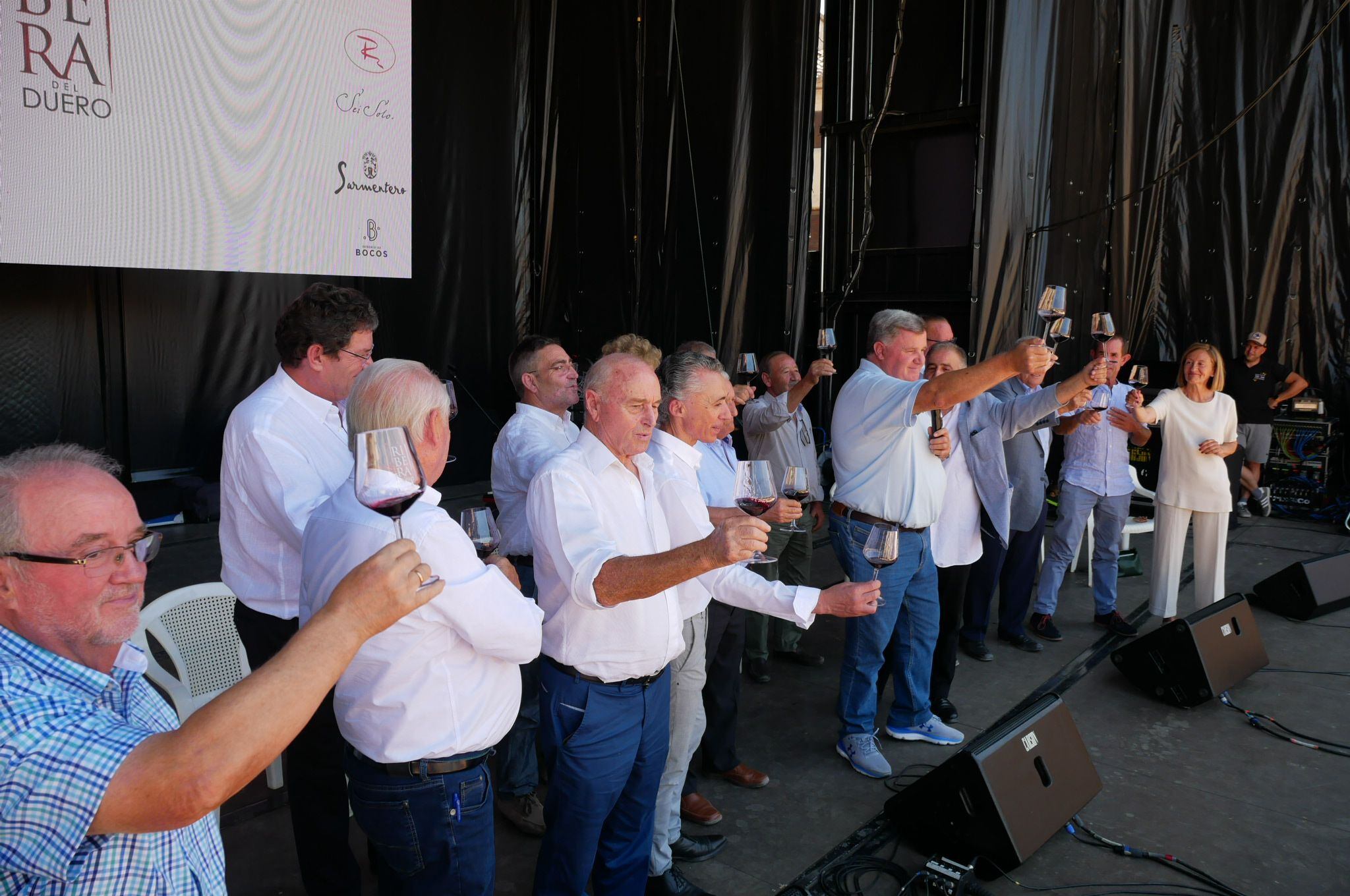 Brindis por los 40 años de DO Ribera