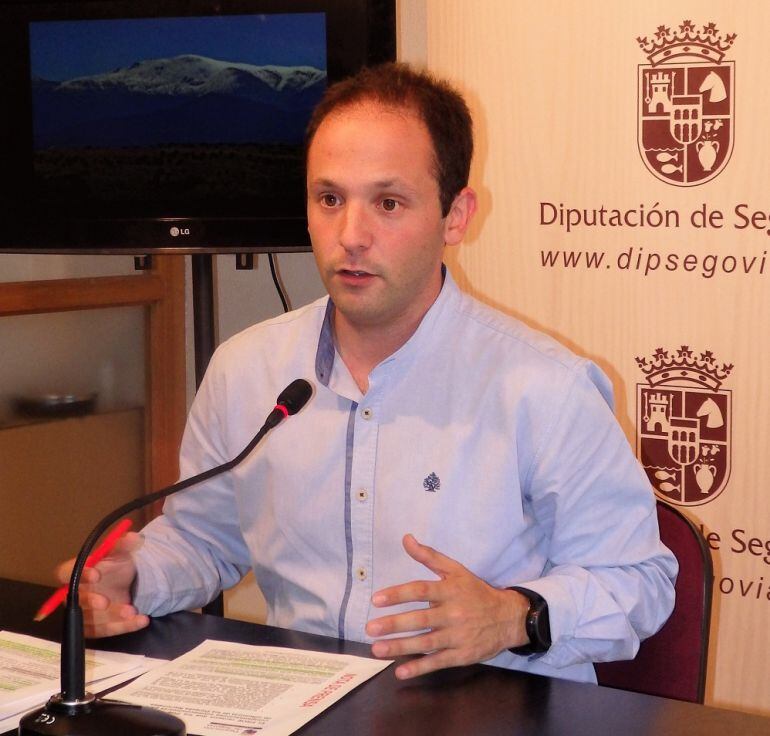 Alberto Serna, portavoz del grupo socialista en la Diputación.