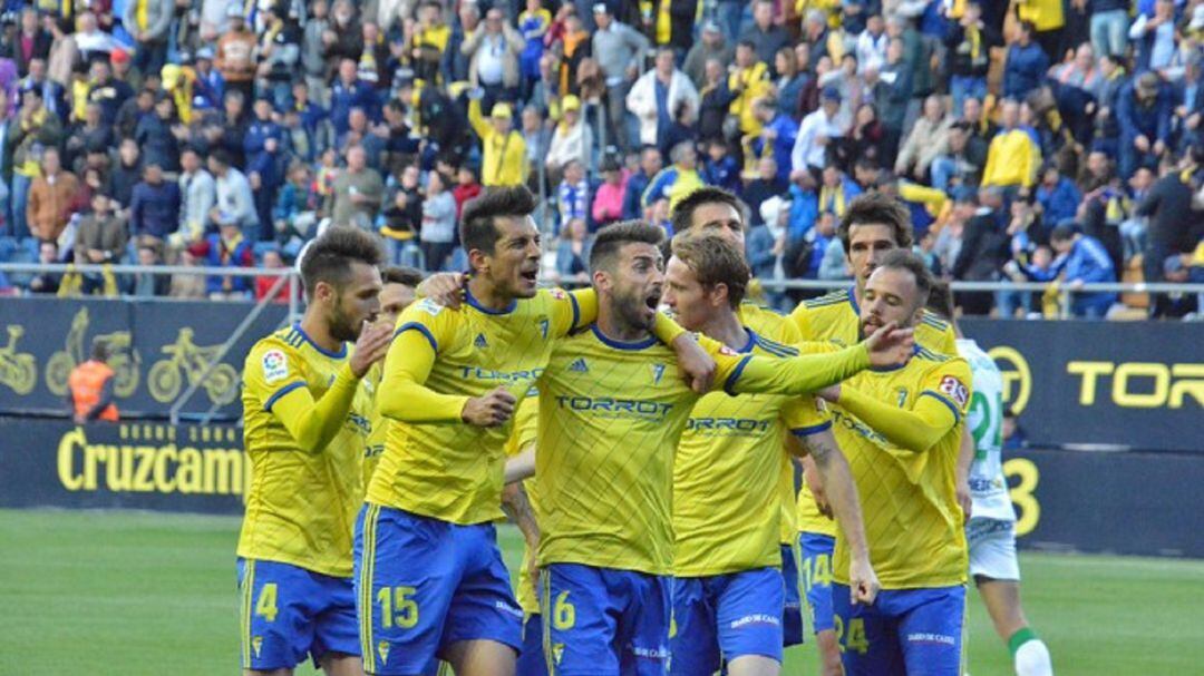 Marcos Mauro celebra el gol que anotó frente al Córdoba en su último partido