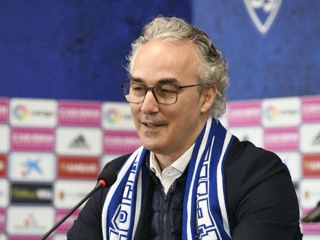 Miguel Torrecilla durante su presentación como nuevo director deportivo