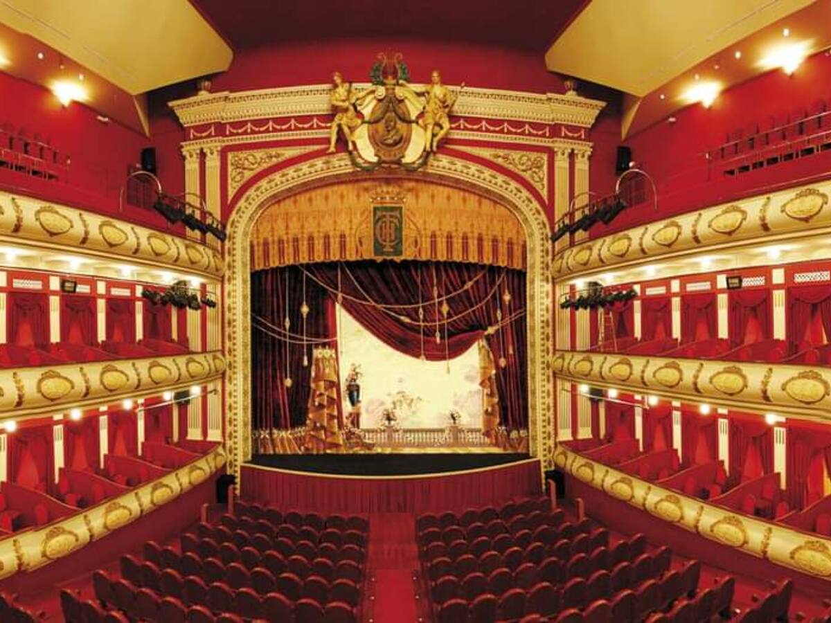El Teatro Chapí de Villena cumple 23 años desde su reinauguración en 1999.