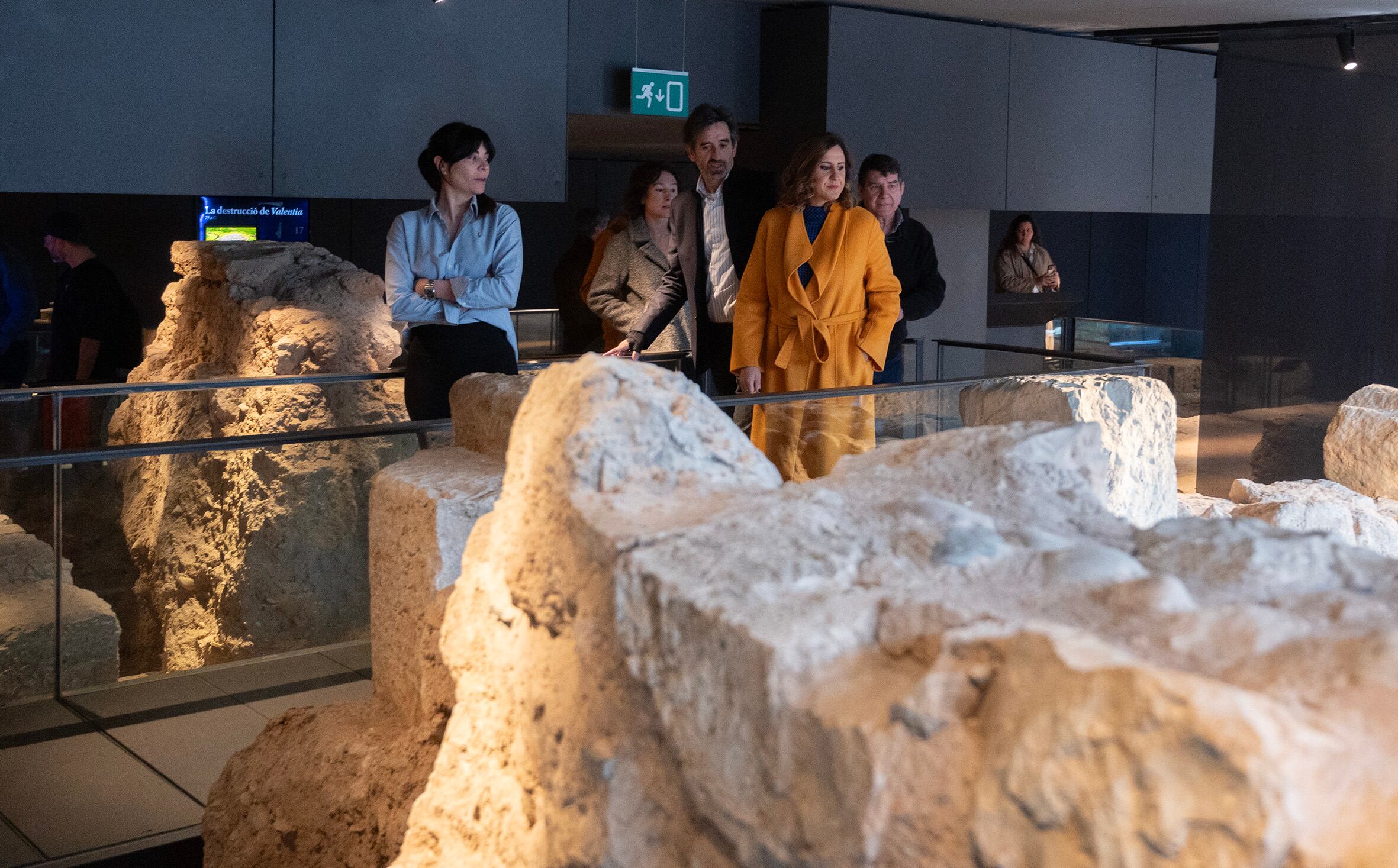 Visita de la alcaldesa de València, María José Catalá, al Museo de l&#039;Almoina