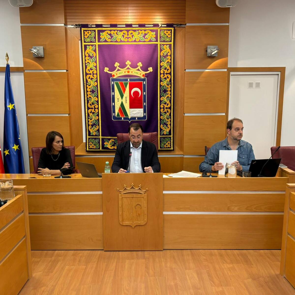 El gobierno de PP y Vox en Colmenar Viejo dividido por el plan de residencias regional y por el 8M