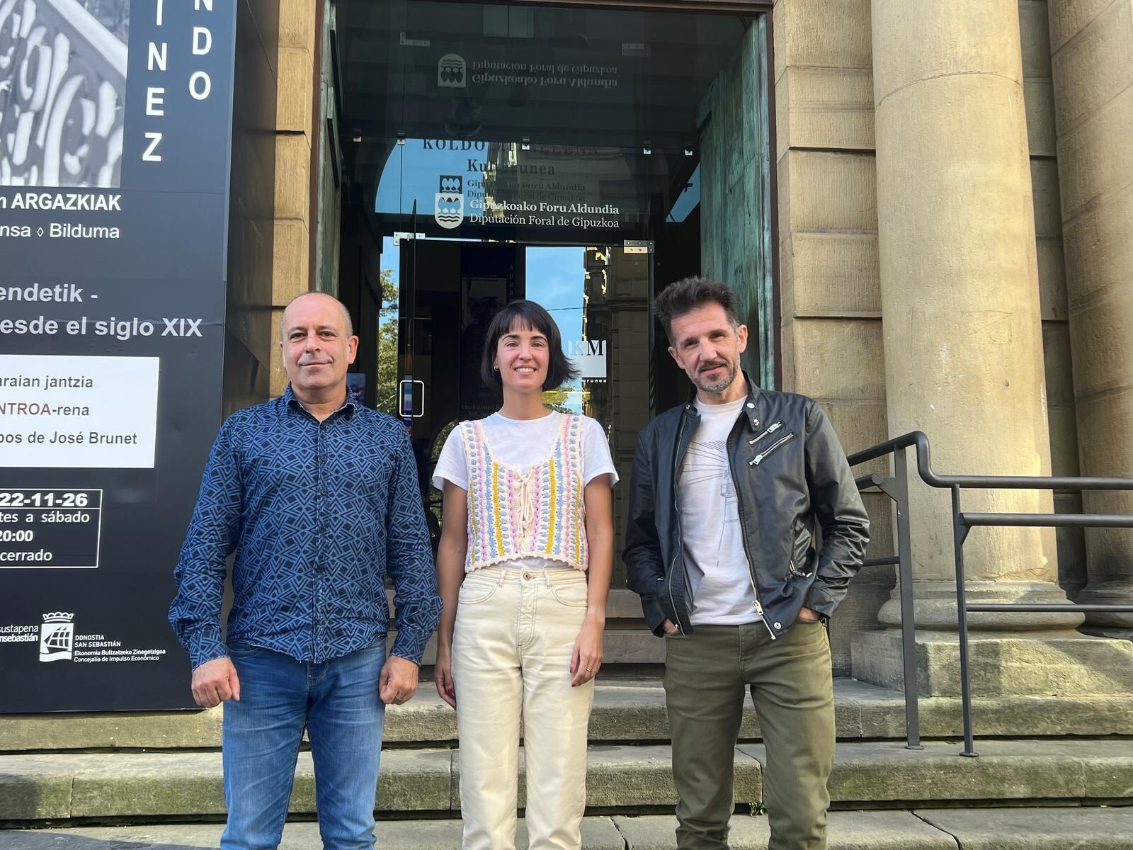 Presentación de la segunda edición de &#039;Diálogo de cineastas&#039;. De izquierda a derecha: Patxi Presa, director de Koldo Mitxelena Kulturunea; Carlos Muguiro, director de Elías Querejeta Zine Eskola, y Maialen Beloki, subdirectora del Festival de San Sebastián / Foto: Diputación Foral de Gipuzkoa