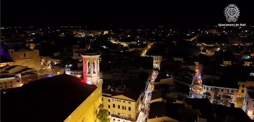 Les festes de Gràcia veuen el seu programa modificat substancialment pel mal temps.