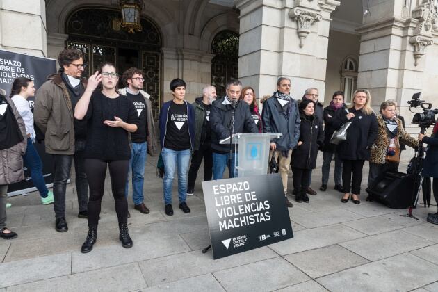 Xulio Ferreiro lee el manifiesto