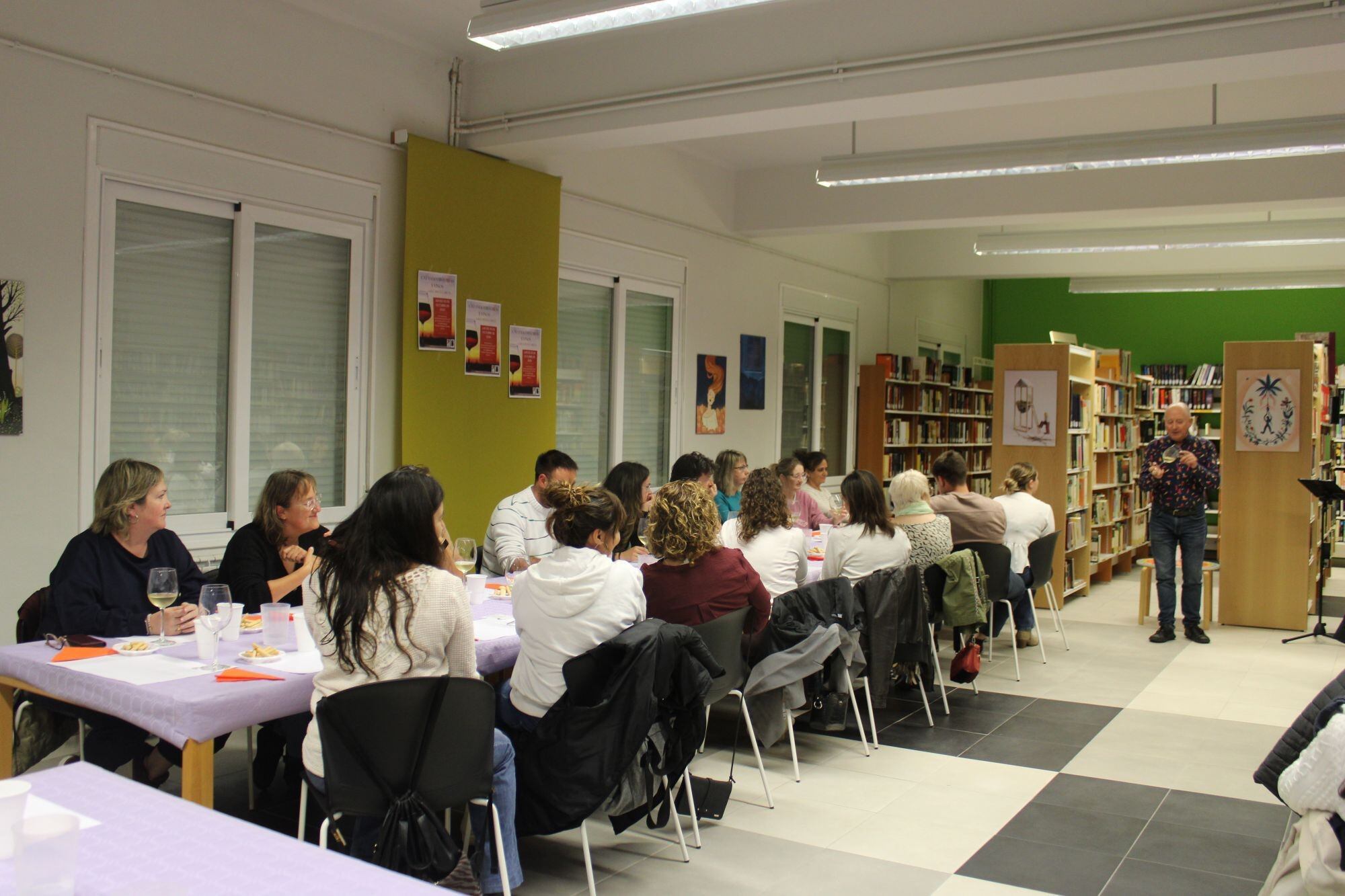 ‘Catando historias y vino’ fue un éxito total