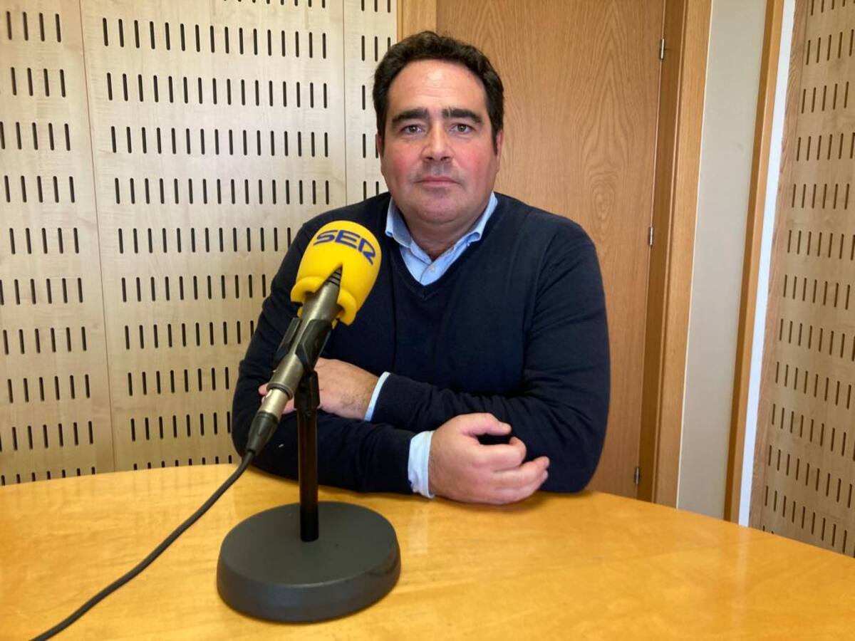 Fernando Ruiz Llorente, portavoz en Asturias de la Asociación Judicial Francisco de Vitoria, en la SER
