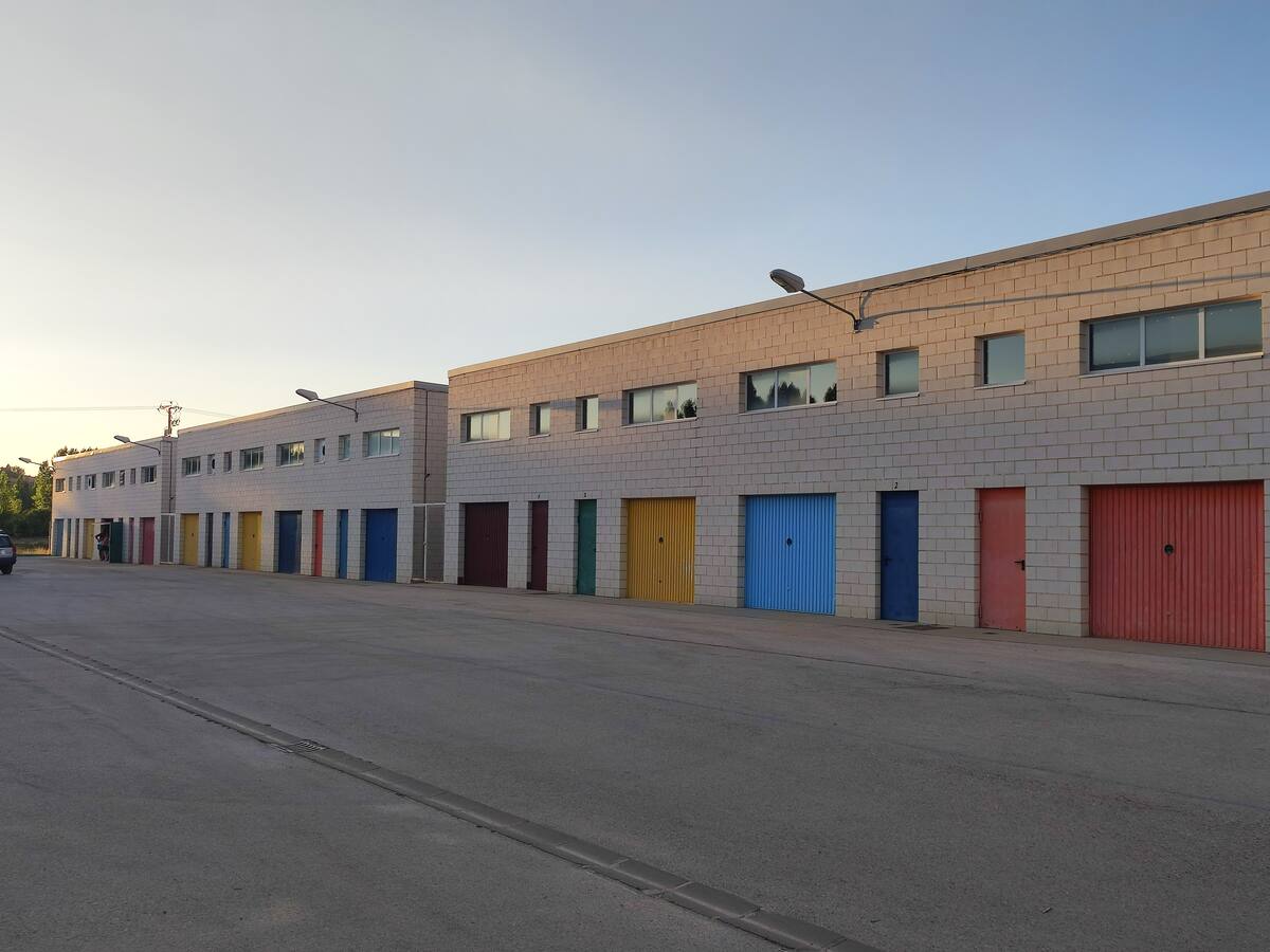 El Burgo de Osma prepara sus fiestas y el Ayuntamiento firma la cesión de los locales a las peñas