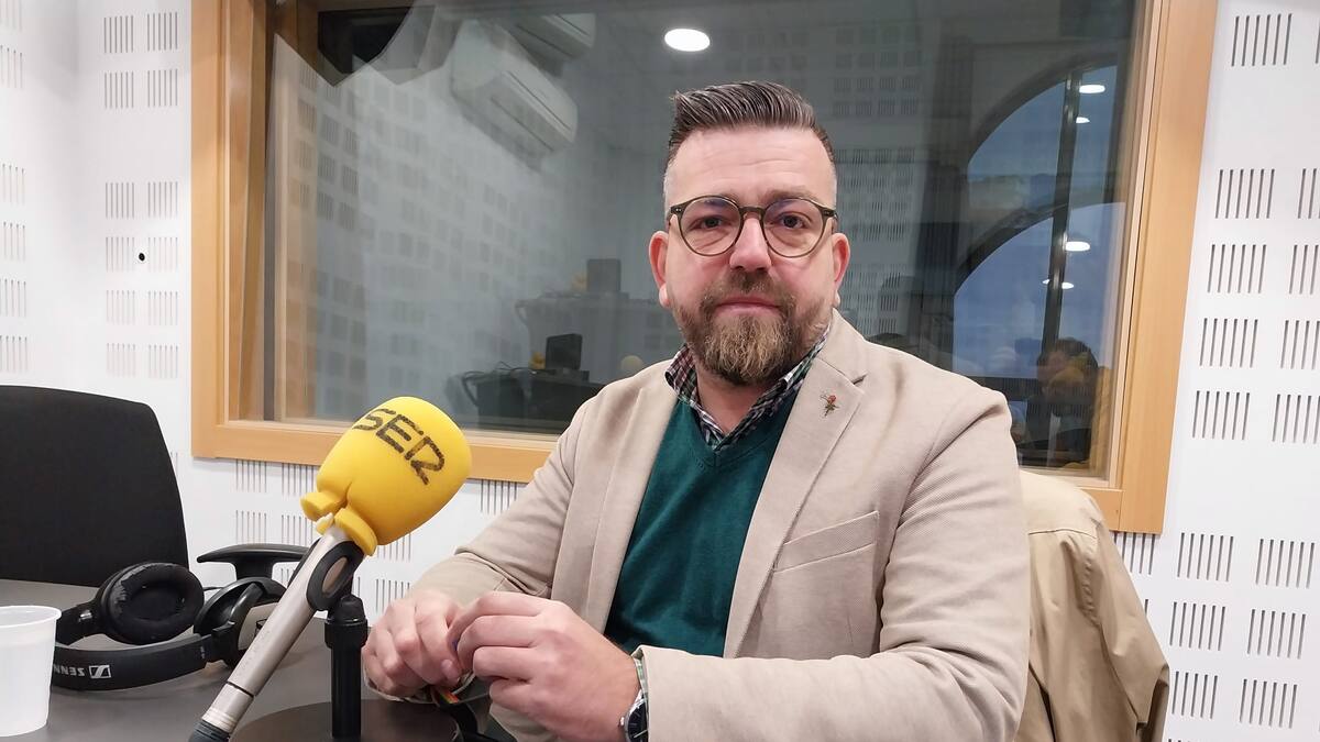 El alcalde de San Martín de la Vega, Rafael Martínez, asegura que el centro de seguridad abrirá en enero