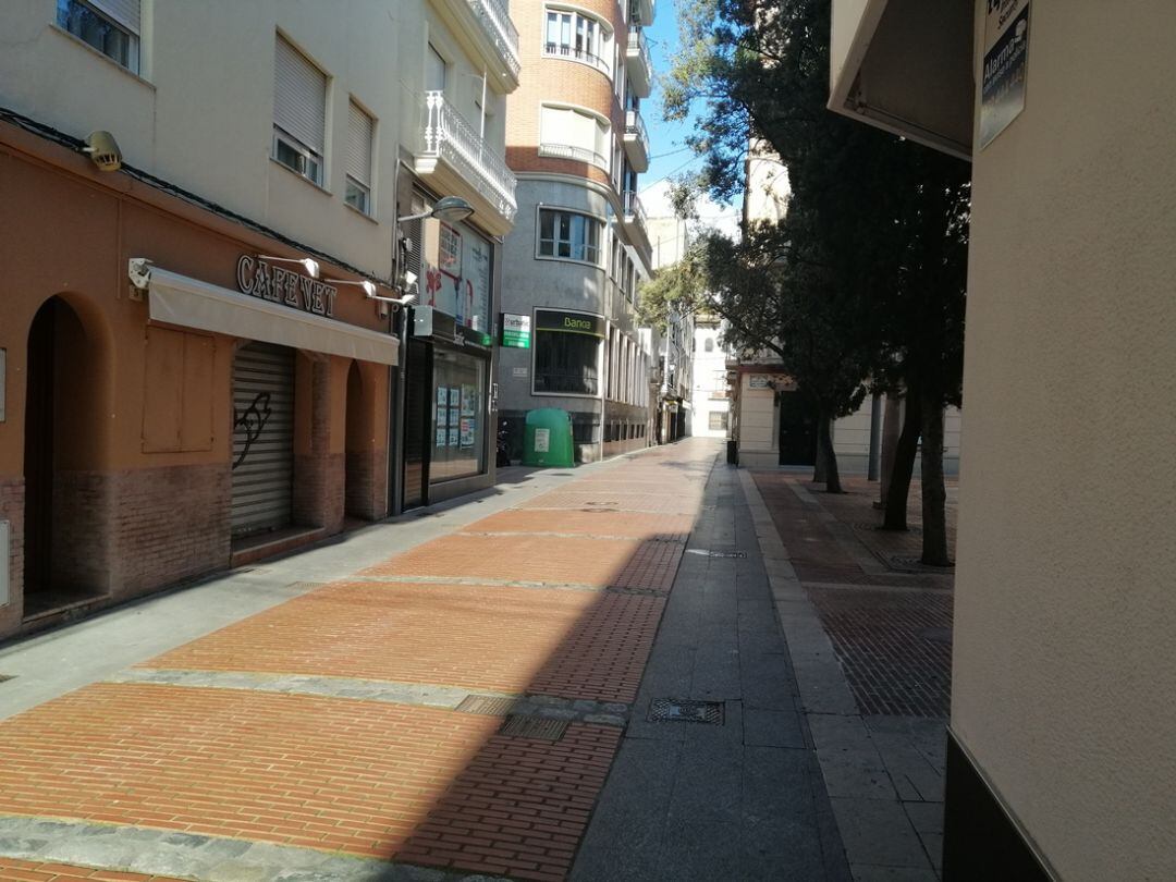 Negocios cerrados en el centro de Gandia 