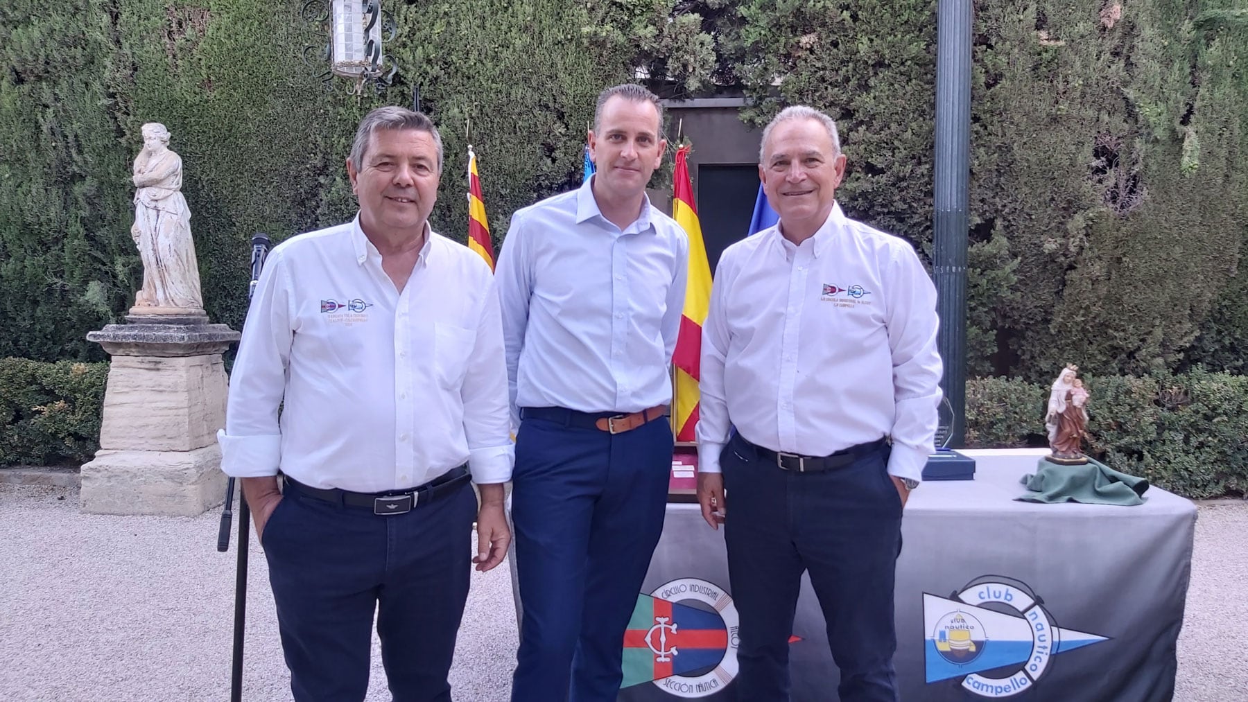 Paco Francés, Alberto Belda e Indalecio Carbonell, en el inicio del acto