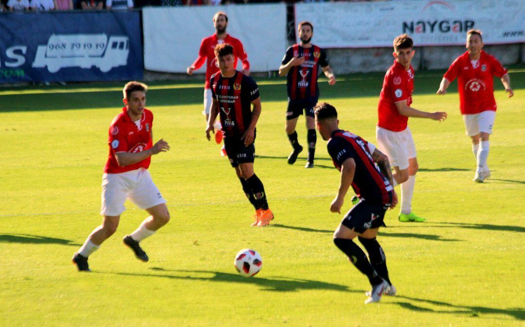 Lance del partido disputado en Yecla