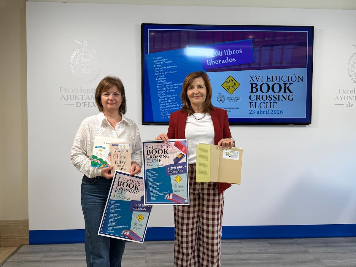 Elche celebra el Día del Libro con la liberación de 1.300 ejemplares por todo el municipio