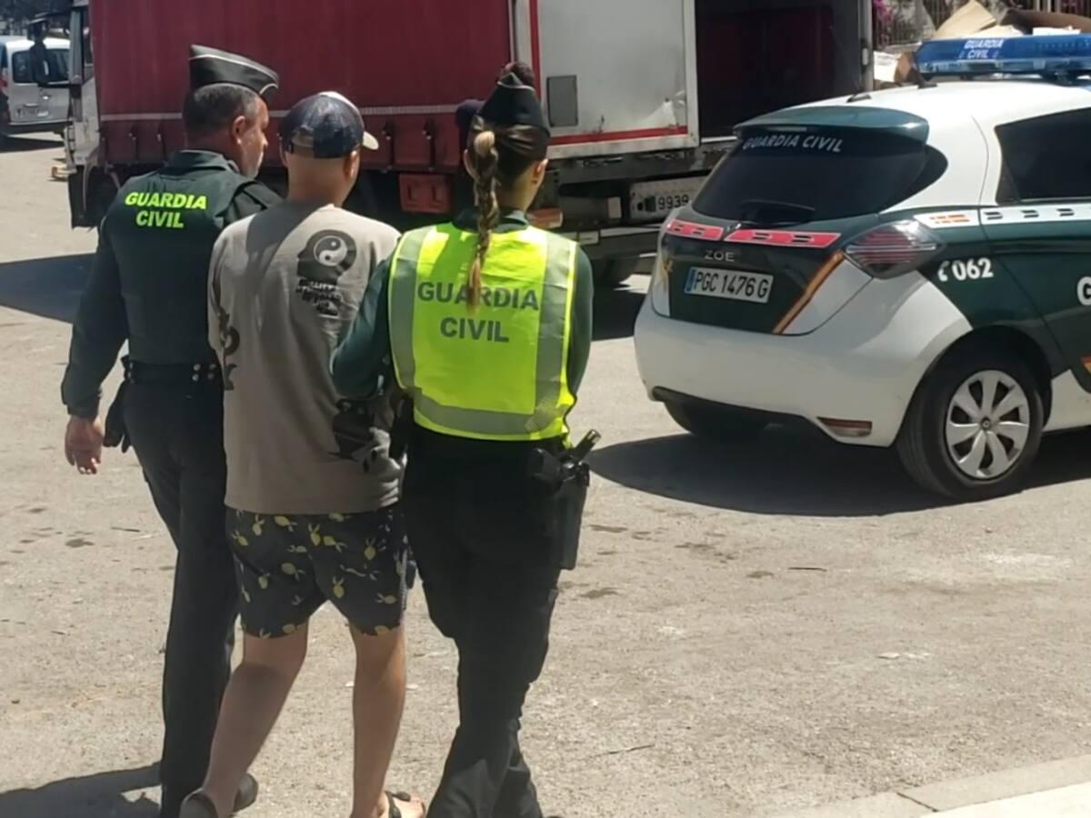 Detenido dos veces en 48 horas por delitos de hurto y receptación en el puerto de Ibiza