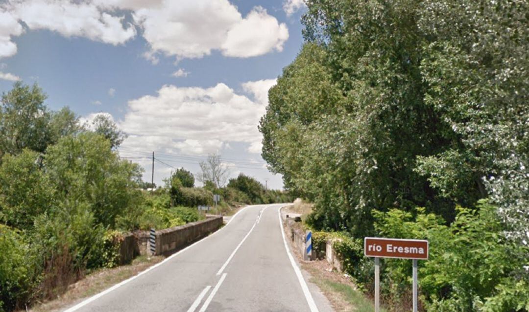 Imagen del estado actual del puente sobre el río Eresma en la carretera CL-607