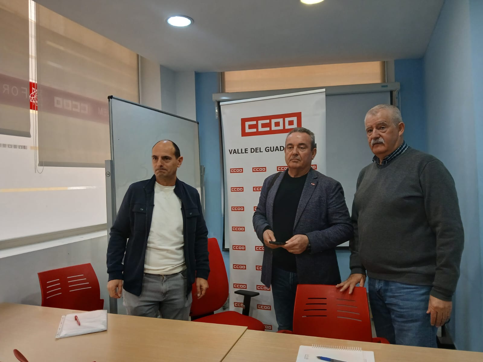 Víctor Romera,  secretario de empleo,  acción sindical y Negociación colectiva de CCOO Región de Murcia; Santiago Navarro, secretario general de CCOO Región de Murcia y; Ángel Torregrosa, delegado sindical en Lorca.