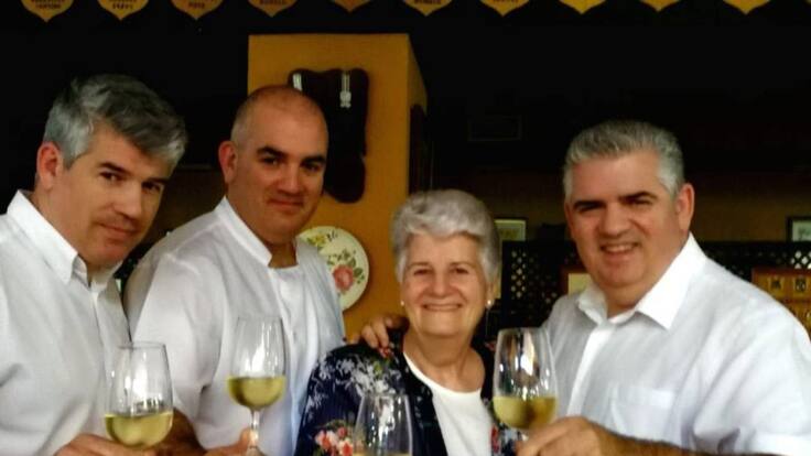 El cierre de la hostelería y el comercio moviliza al sector