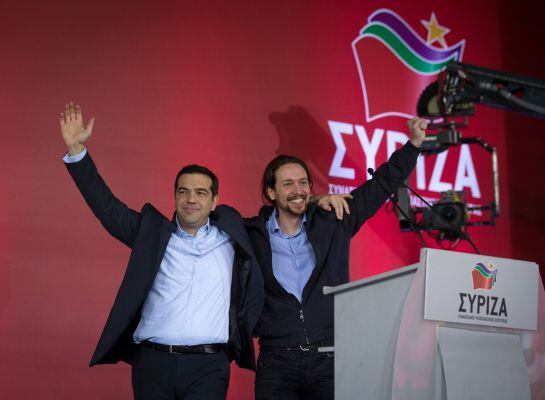 Alexis Tsipras y Pablo Iglesias, durante un mitin de Syriza.