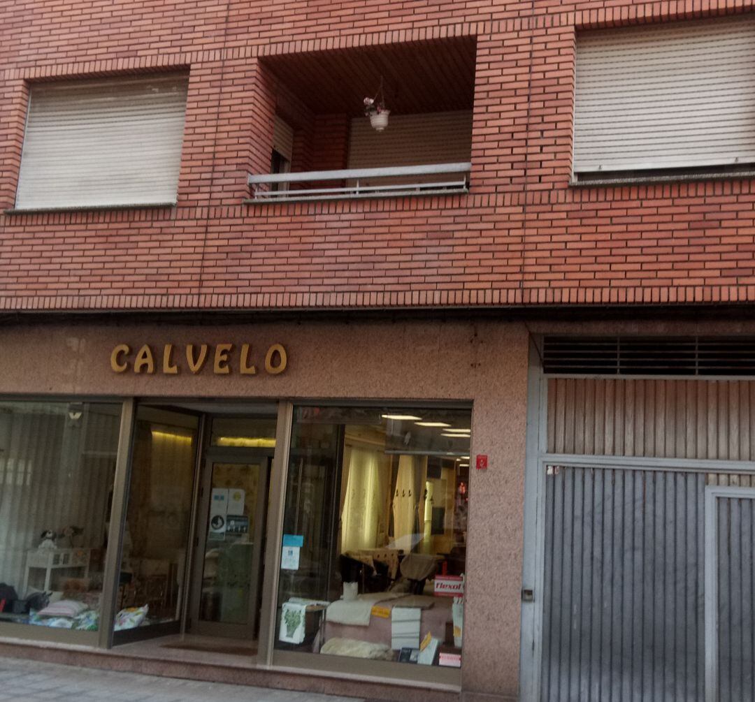 El suceso se produjo en el primer piso de la Calle Dos de Mayo