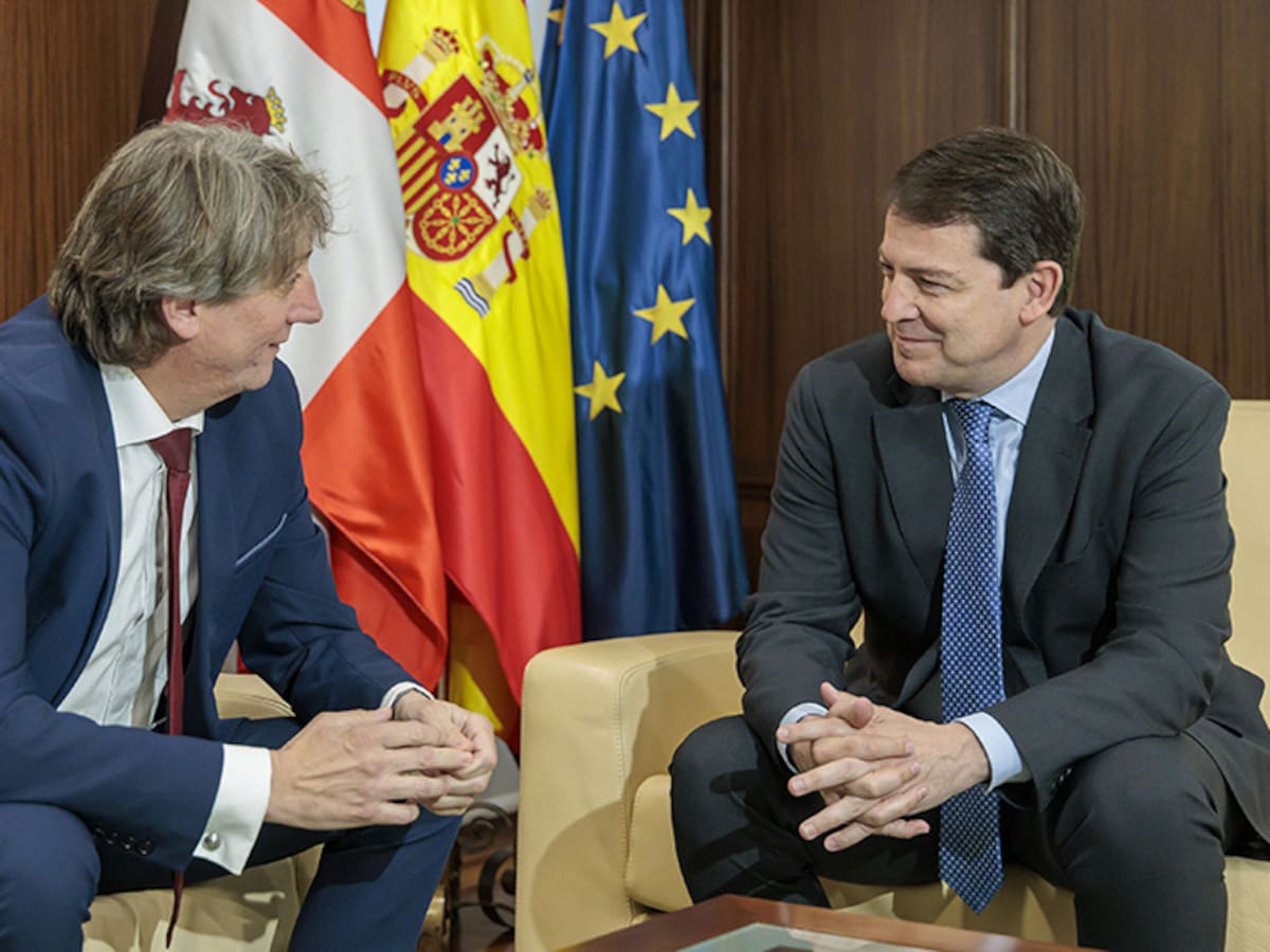 Carlos Martínez solicita a Mañueco una mesa de trabajo urgente sobre el Hospital de El Mirón