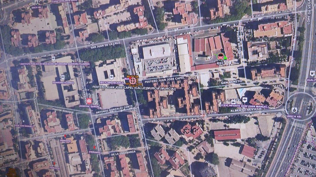 Incendio en una vivienda en el barrio del Infante (Murcia)