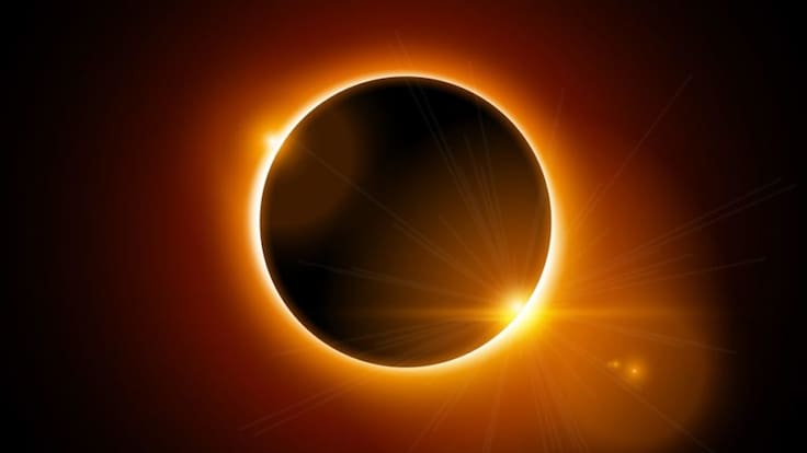 Entrevista a Mario López, experto en El Nocturnario, que ofrecen una charla en Soto del Real para hablar del eclipse solar del próximo mes de agosto