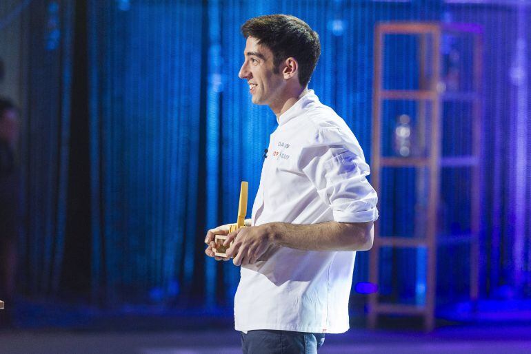 Al ganar Top Chef, David García se hace también con 30.000 euros, la edición de un libro de recetas y menaje de cocina y productos valorados en 100.000 euros.