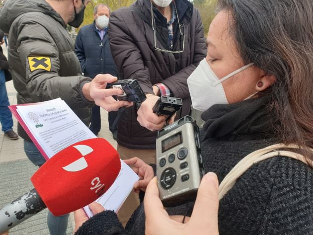 Sonia Ordóñez ha dado lectura al manifiesto con el que se ha presentado la Plataforma en Defensa del Arbolado