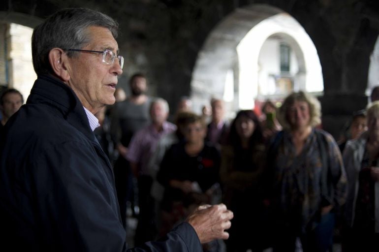 Ángel Díaz Munío cumple tres años al frente del Ayuntamiento de Castro Urdiales.