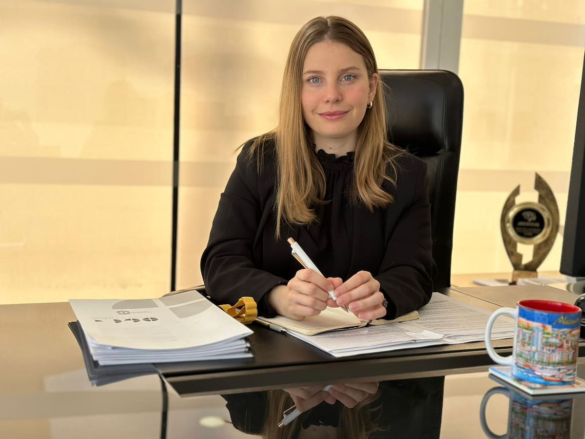 Dimite la concejala de Urbanismo de Alicante, Rocío Gómez, tras la polémica por la adjudicación de cuatro viviendas de protección oficial