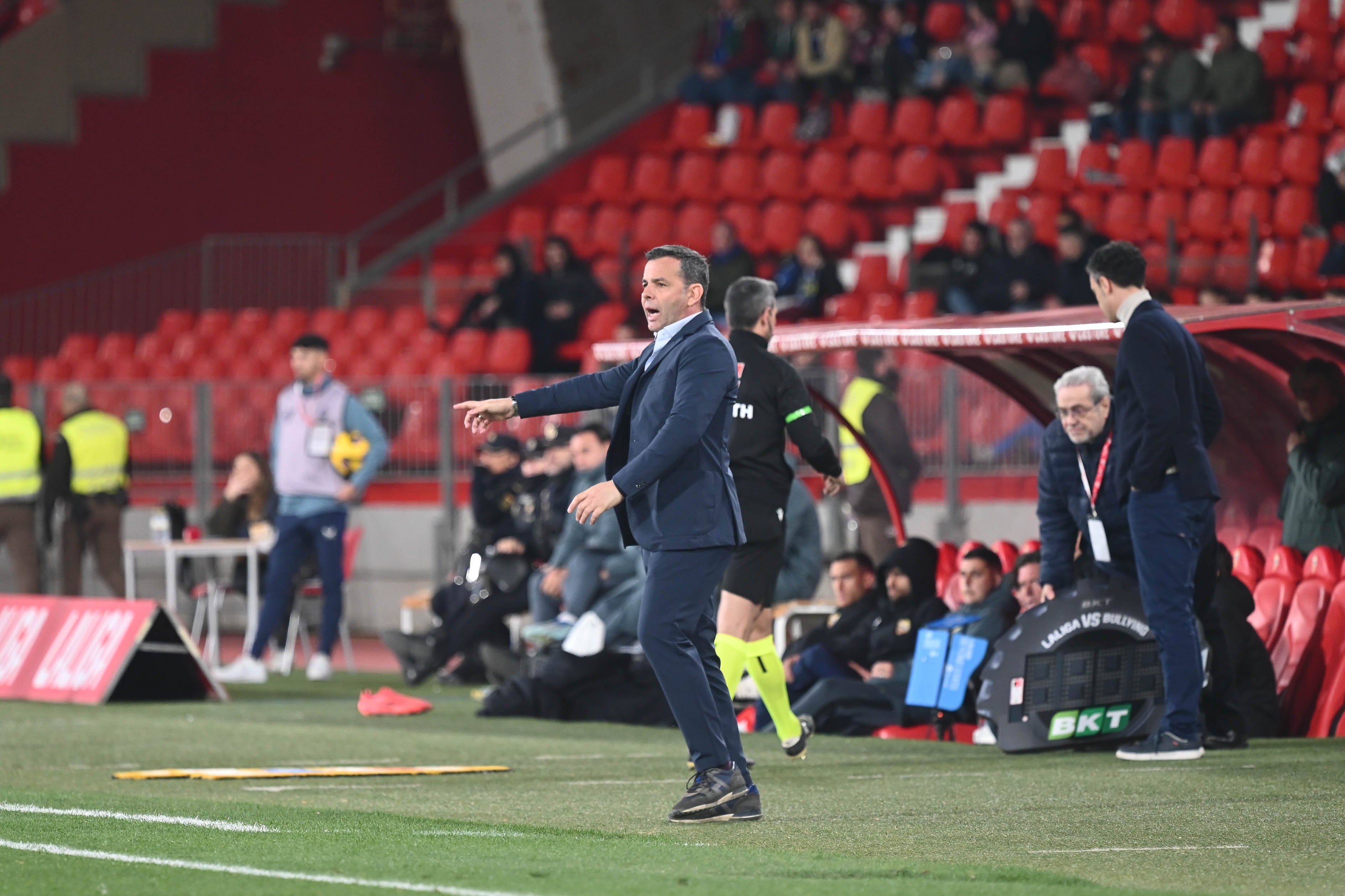 El Real Oviedo demostró su gran nivel pero no le dio para vencer en Almería.