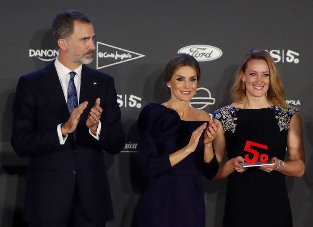 Los Reyes don Felipe y doña Letizia, en los Premios AS