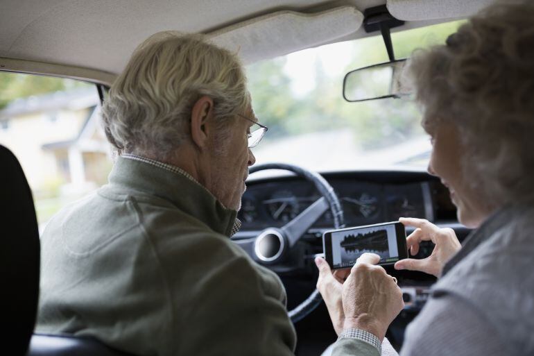 Actualmente más de tres millones de personas mayores de 65 años tienen permiso de conducir