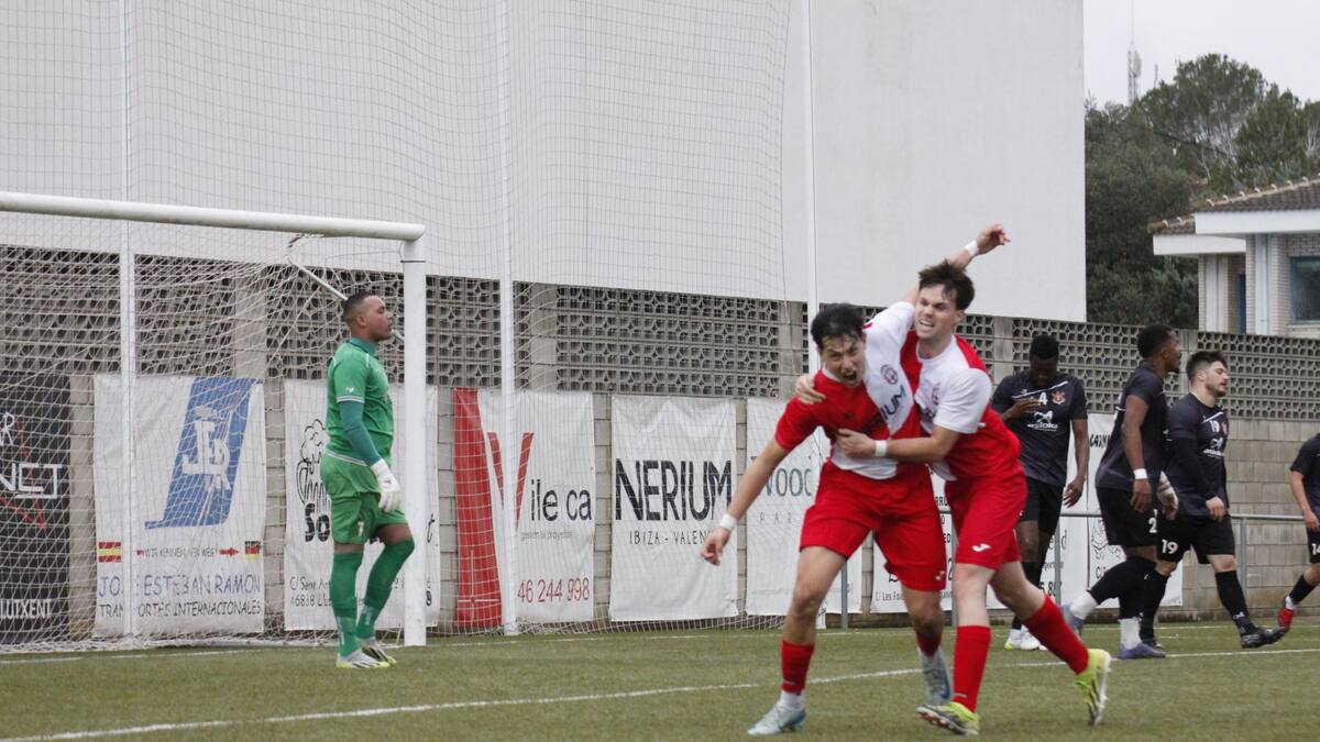 Entrevista a Arnau Presencia, entrenador del Llutxent