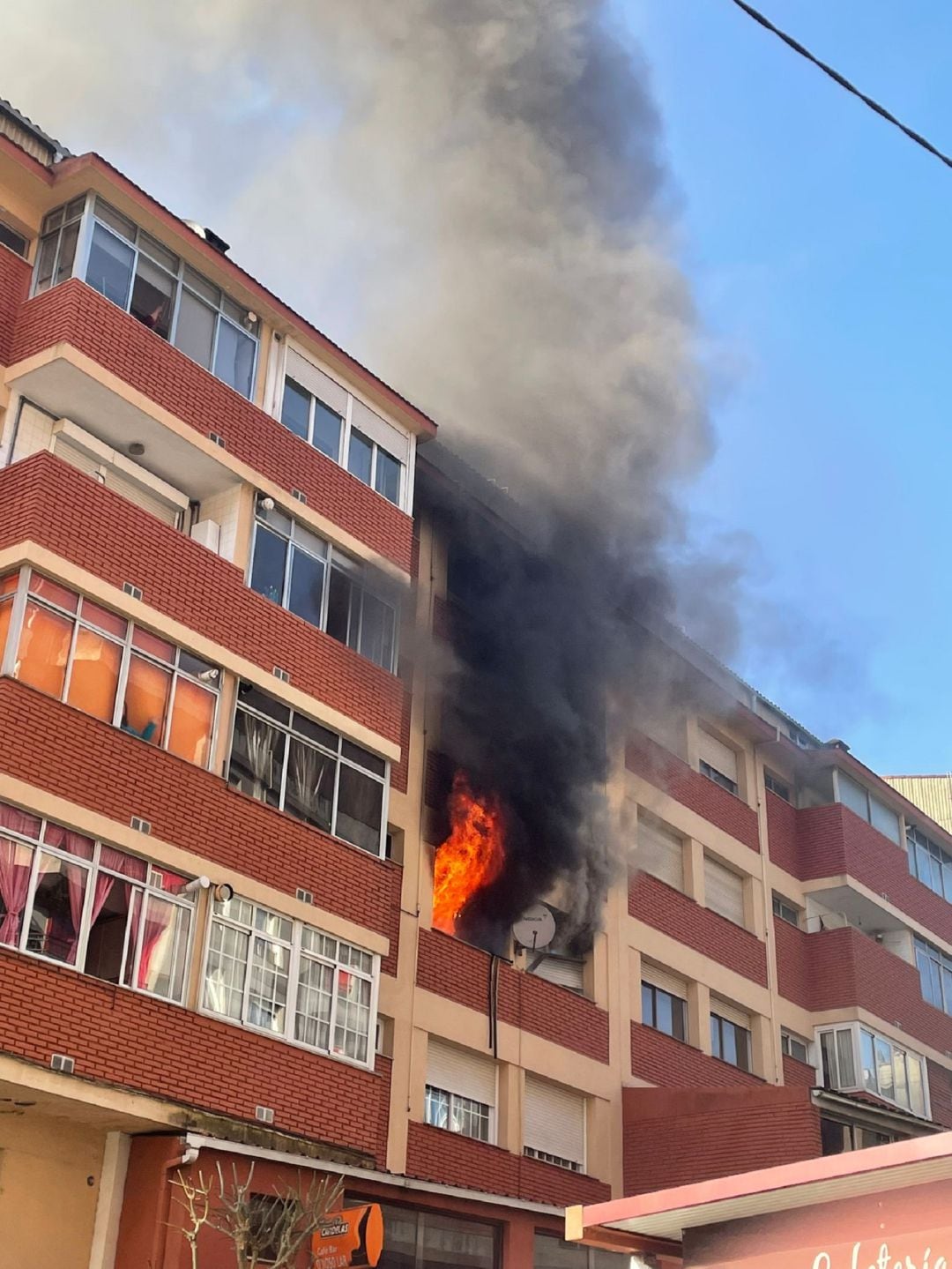 Incendio Edificio Ponteareas