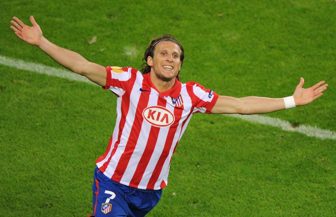 Diego Forlán con el Atlético de Madrid