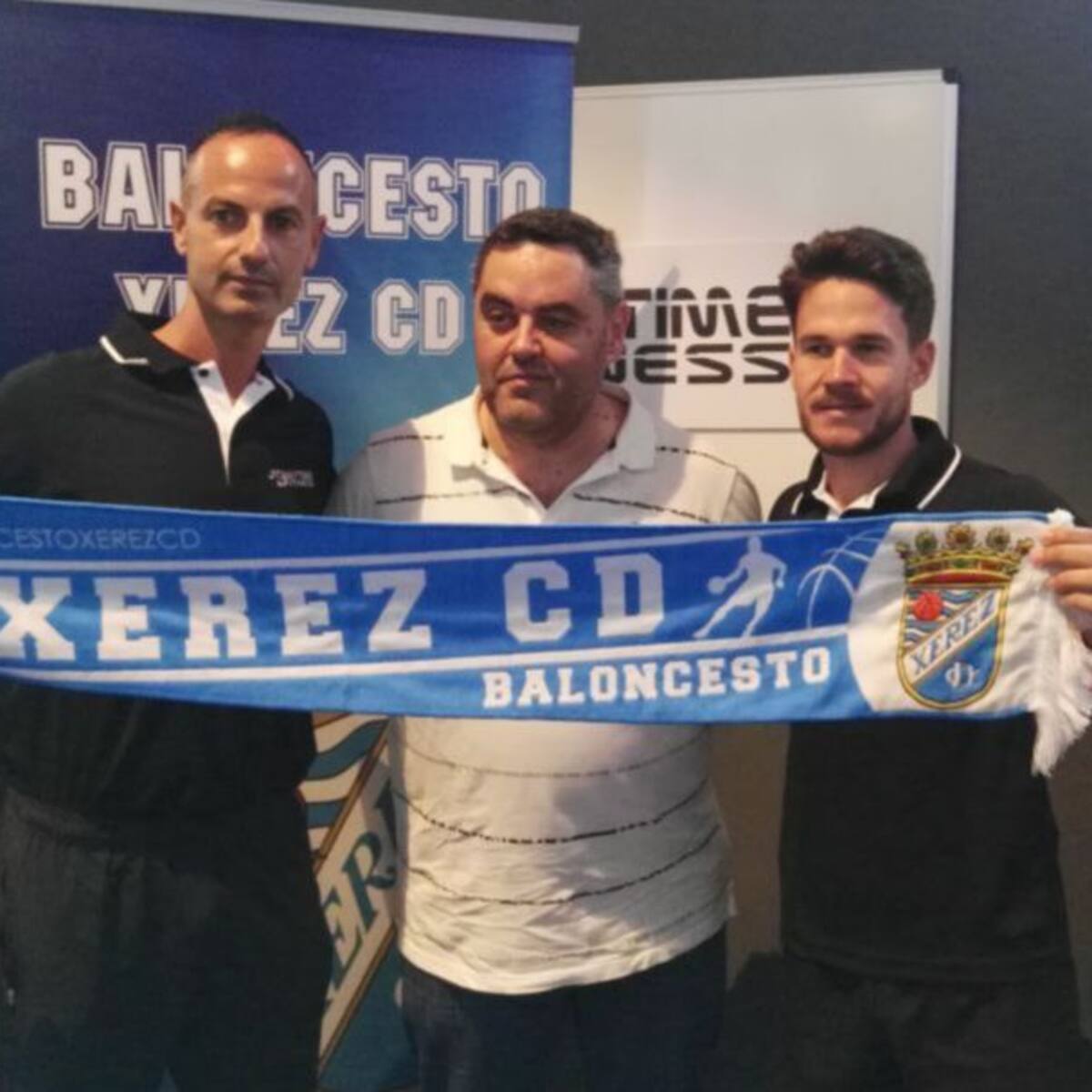 José María Berenguer "feliz" tras renovar con el Baloncesto XCD