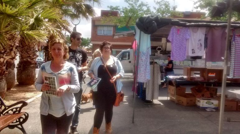 Arga Sentís, la cap de llista, juntament amb altres membres de la candidatura.