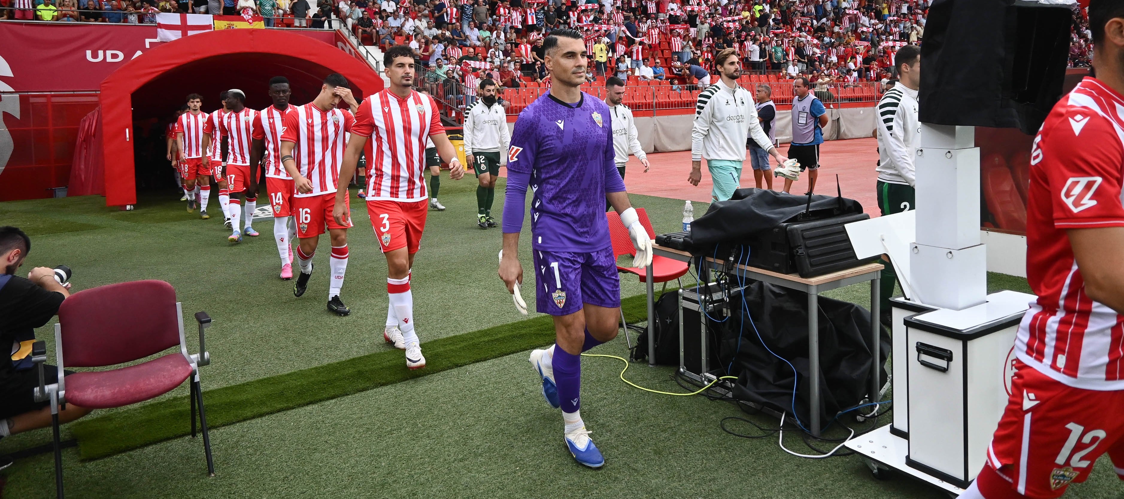 Un profesional enorme en el Almería rumbo a Primera División.