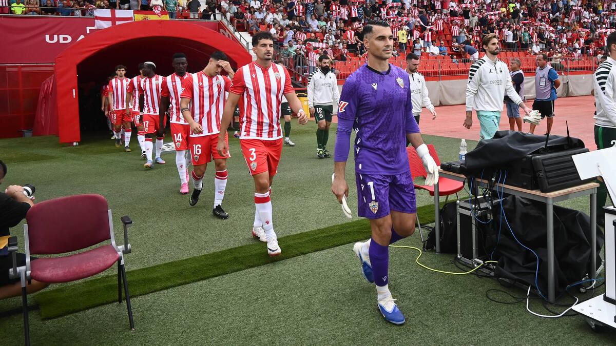 Andrés Fernández cierra 2025 abriendo la puerta grande