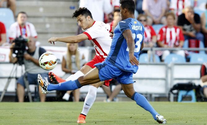 El defensa azulón fue uno de los mejores frente al Almería aunque finalmente se lesionó en una jugada fortuita