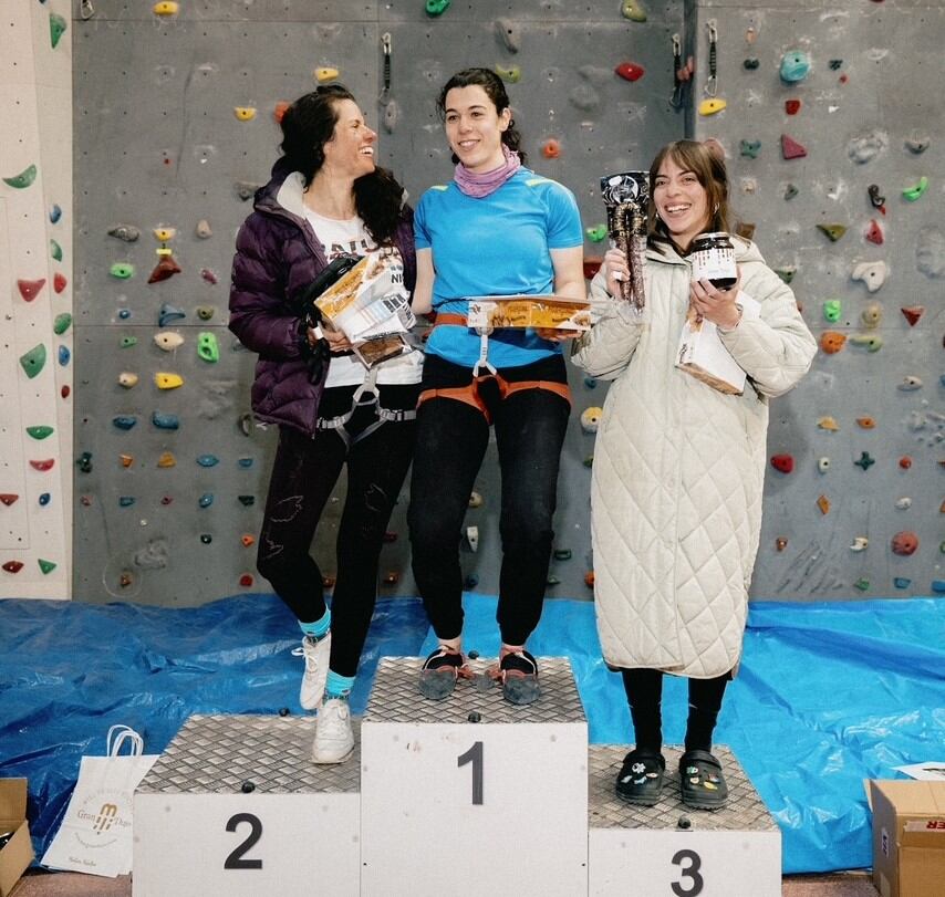 Cervera de Pisuerga celebra la primera edición de su competición de escalada