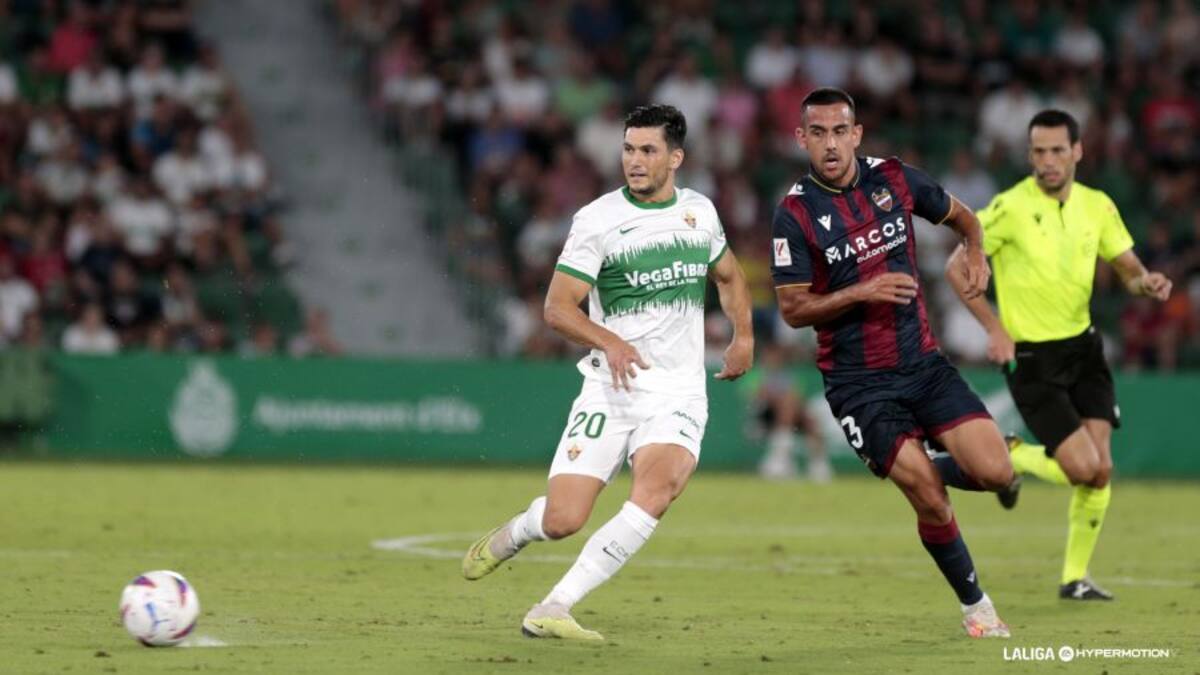 El Levante arranca un punto del Martínez Valero de Elche (0-0)