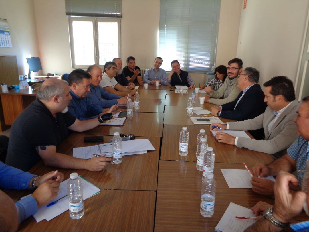 La sede de CCOO en Aranda acogía esta primera toma de contacto este jueves